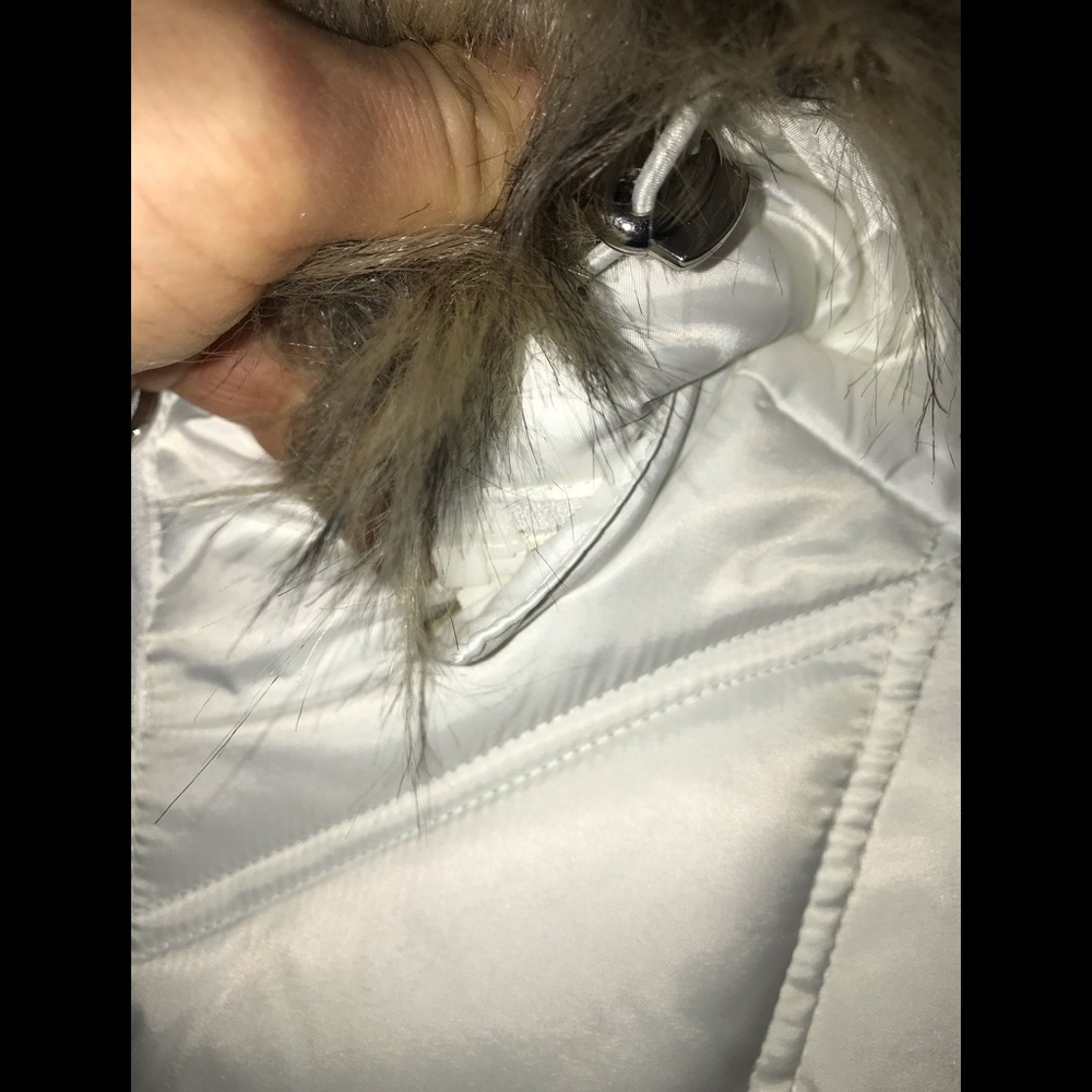 Nautica Faux-fur-trim Hooded Puffer marshmalow,NWT - Picture 10 of 10